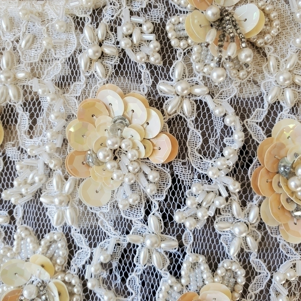 Gorgeous lace beaded embelished dress sz. 4 - Picture 7 of 7